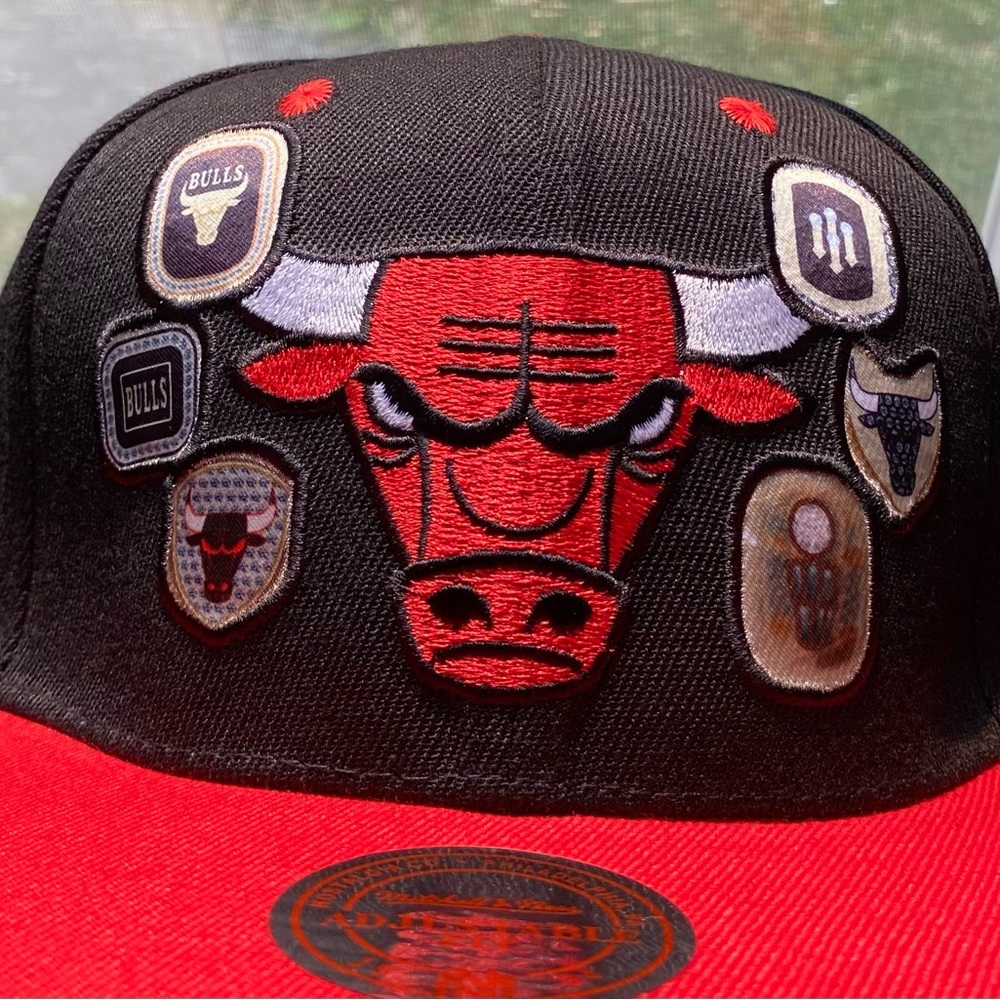 6 RINGS CHICAGO BULLS SNAPBACK